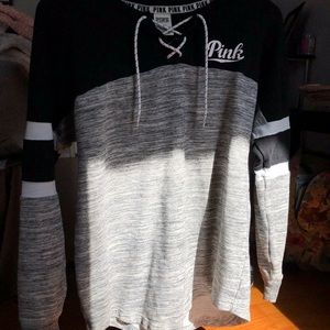 Super cute Victoria Secret Pink crewneck!